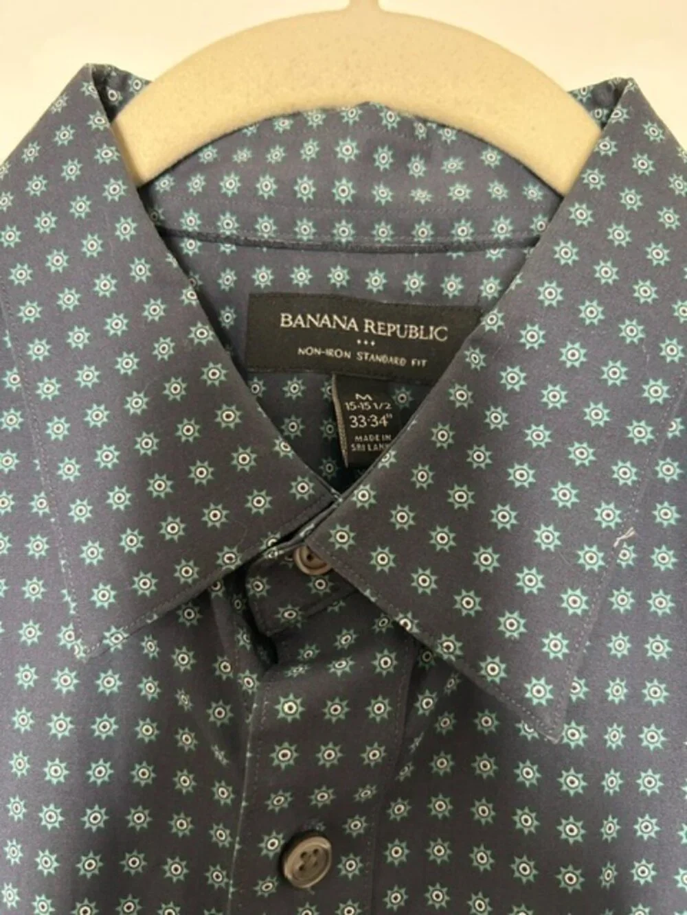 Mens Banana Republic button down shirt  M  15-151/2